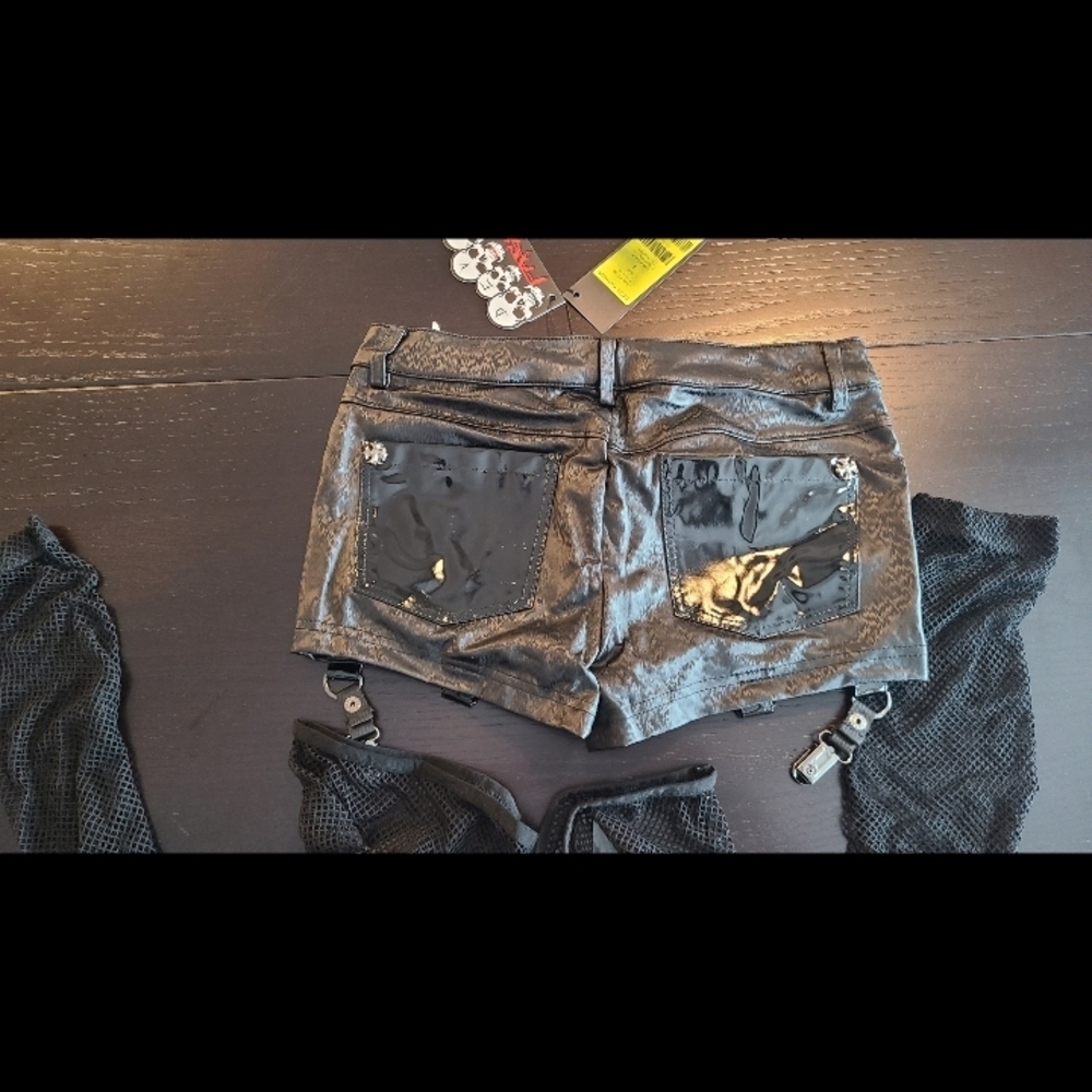 NWT Devil Fashion Pentagram Garter Faux Leather Hot Pants with Fishnets, Small - Picture 9 of 15